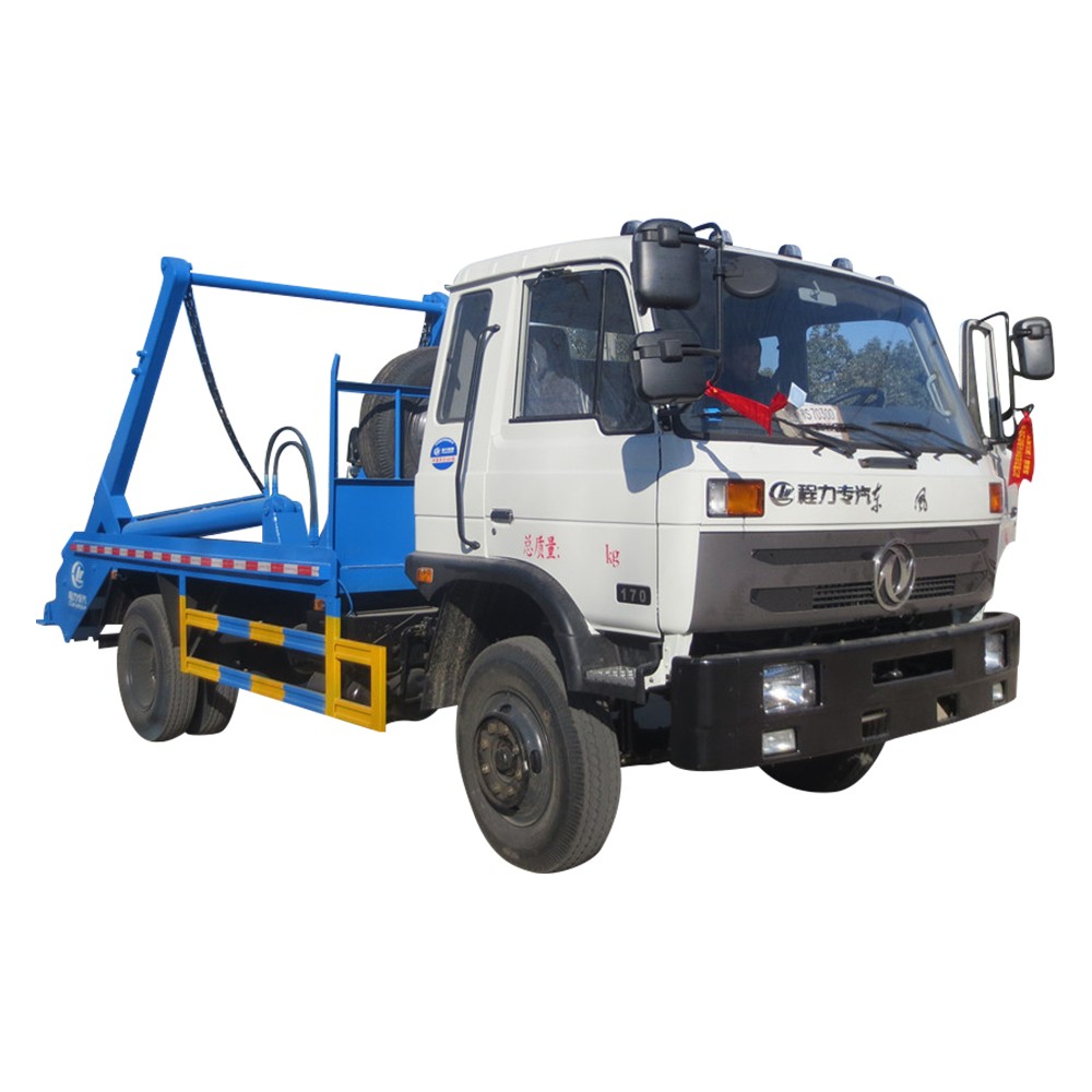 Müllwagen mit 6 Rädern und Zugarm