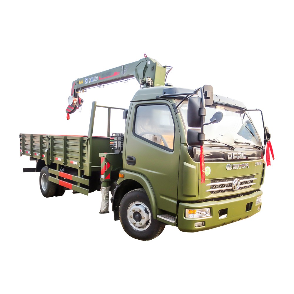 Radkran Dongfeng 6 mit LKW